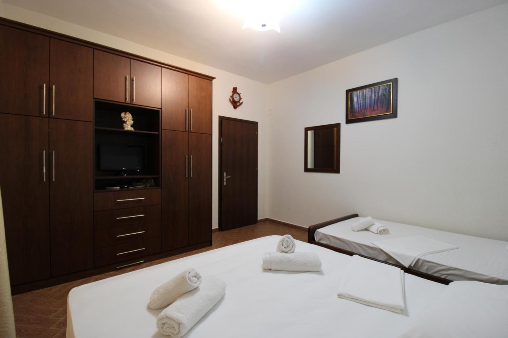 Garden Villa Dhesara Ksamil Exterior photo